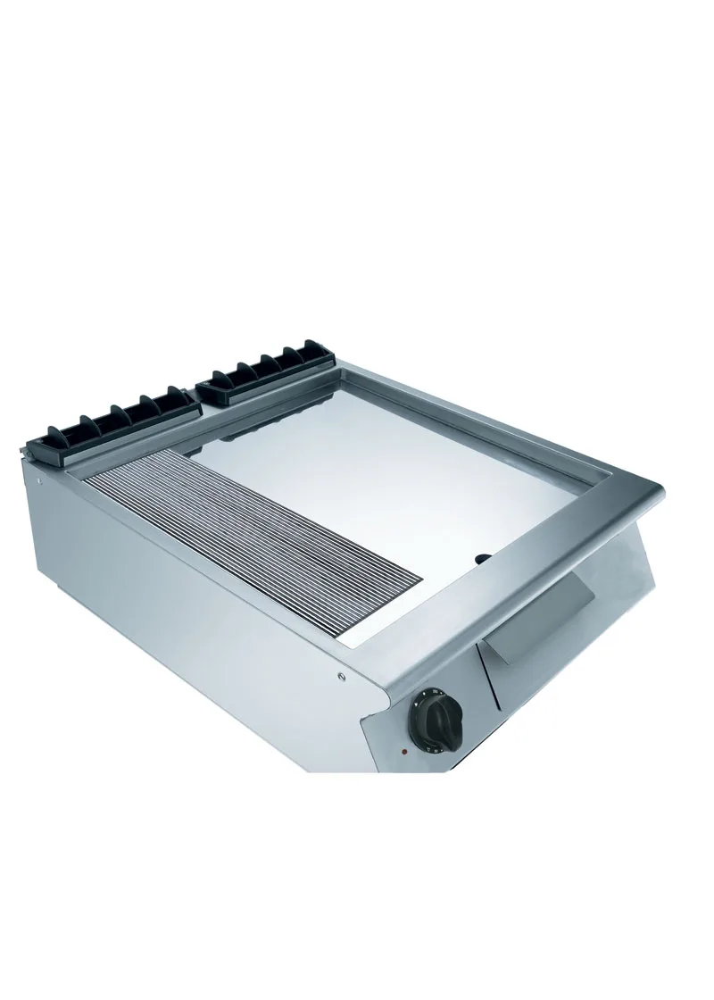 700 Serisi 2/3 Düz 1/3 Oluklu Elektrikli Fry-Top 60×73×25 cm – FT76EMCST